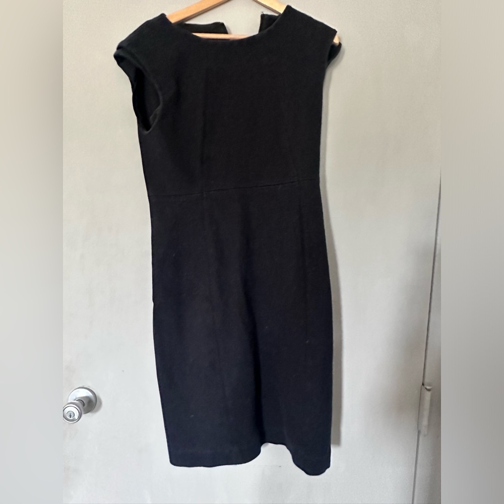 Tory Burch black shift dress size 6